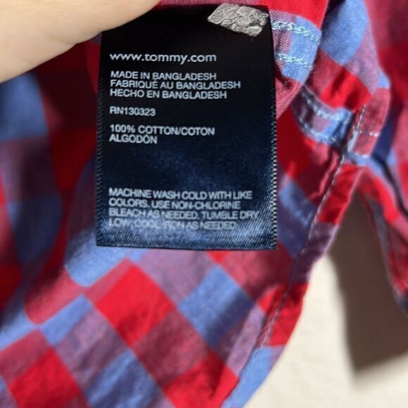 Tommy Hilfiger Red Blue Plaid Round Hem Longsleeves Button Down Shirt Boys Small - Picture 4 of 6